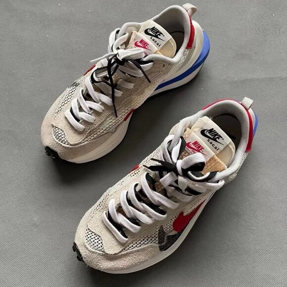 nike x sacai vapor waffle royal fuchsia